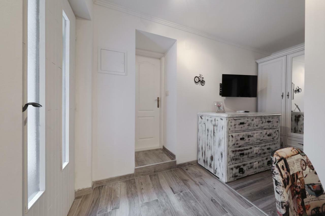 Appartement Pave à Zadar Extérieur photo